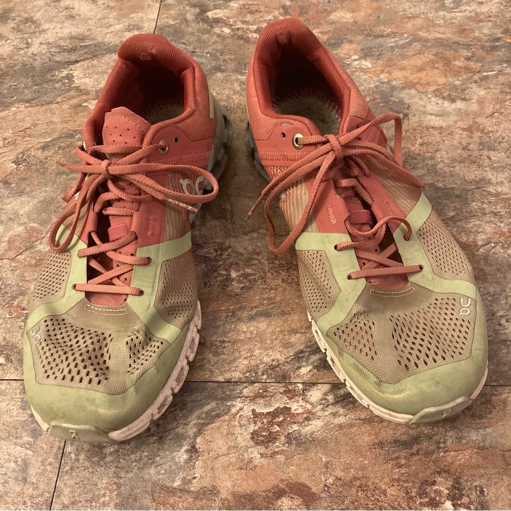 On Running Cloudflow Mesh Pink and Green Trainers Running Shoes